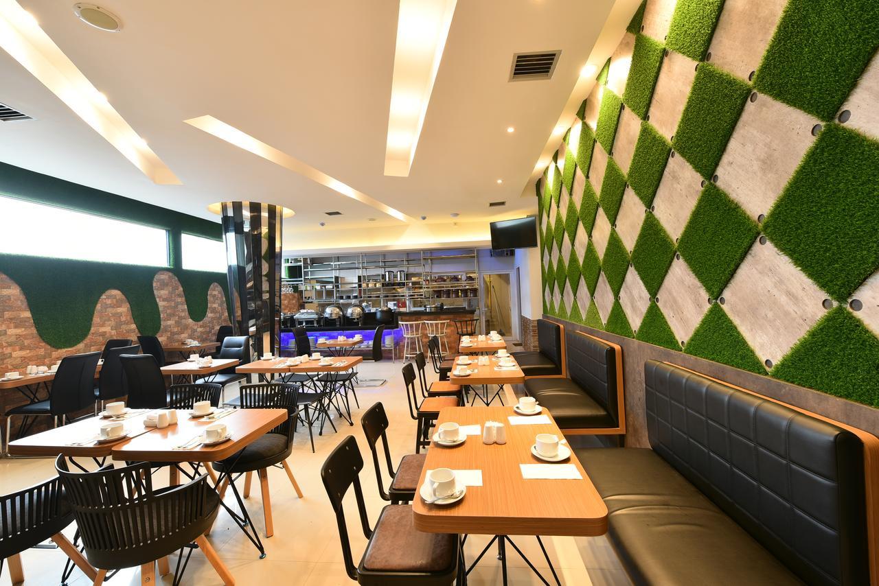 Hotel Midtown Xpress Balikpapan Extérieur photo